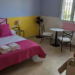 بيت للعطل El Collado كولرا