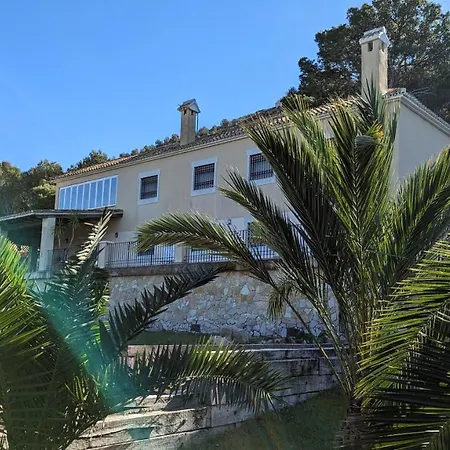 El Collado Holiday home *