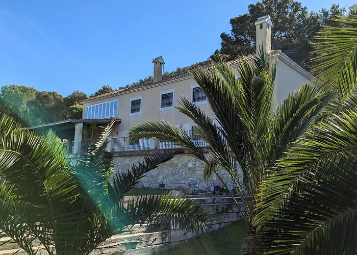 El Collado Holiday home *